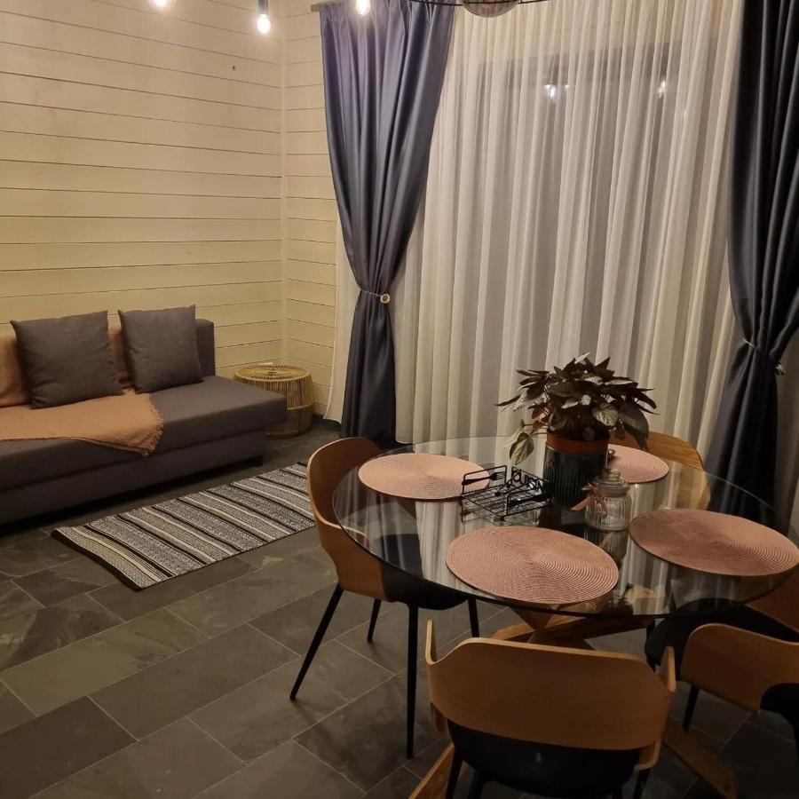 Готель Casa Iarina Статіунеа-Кліматеріка-Самбата Екстер'єр фото